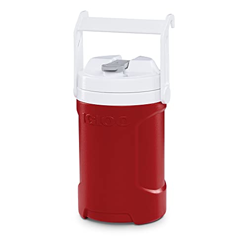 Igloo 1/2 Gallon Sports Jug with Hooks