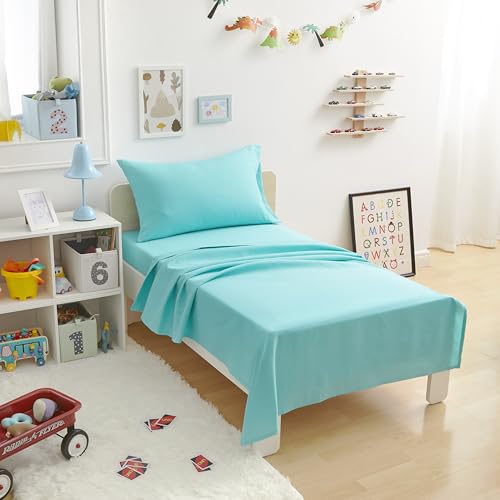 Amazon Basics Toddler Microfiber 3-Piece Sheet Set