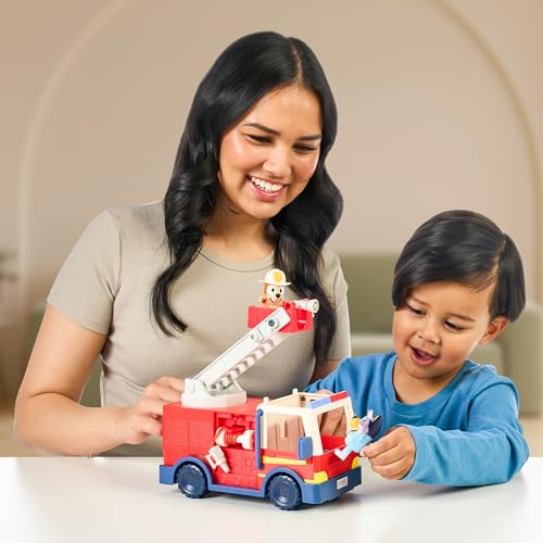Bluey Firetruck with Exclusive Bingo & Bob Figures