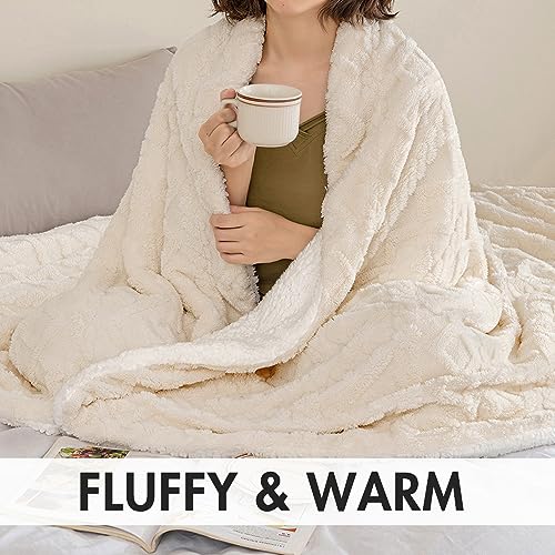 MIULEE Sherpa Blanket for Couch Sofa Chair, Thick Warm Reversible Sherpa Fleece with 3D Stylish Jacquard Weave Design, Super Soft Cozy Fluffy Plush Fuzzy Throw for All Season, 50x60, Beige