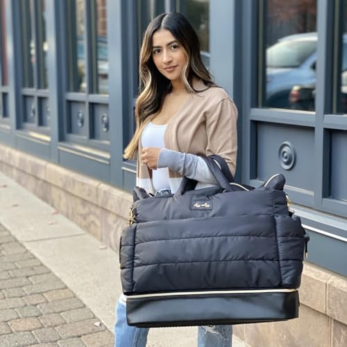 Itzy Ritzy Lightweight Travel Bag with 12 Pockets