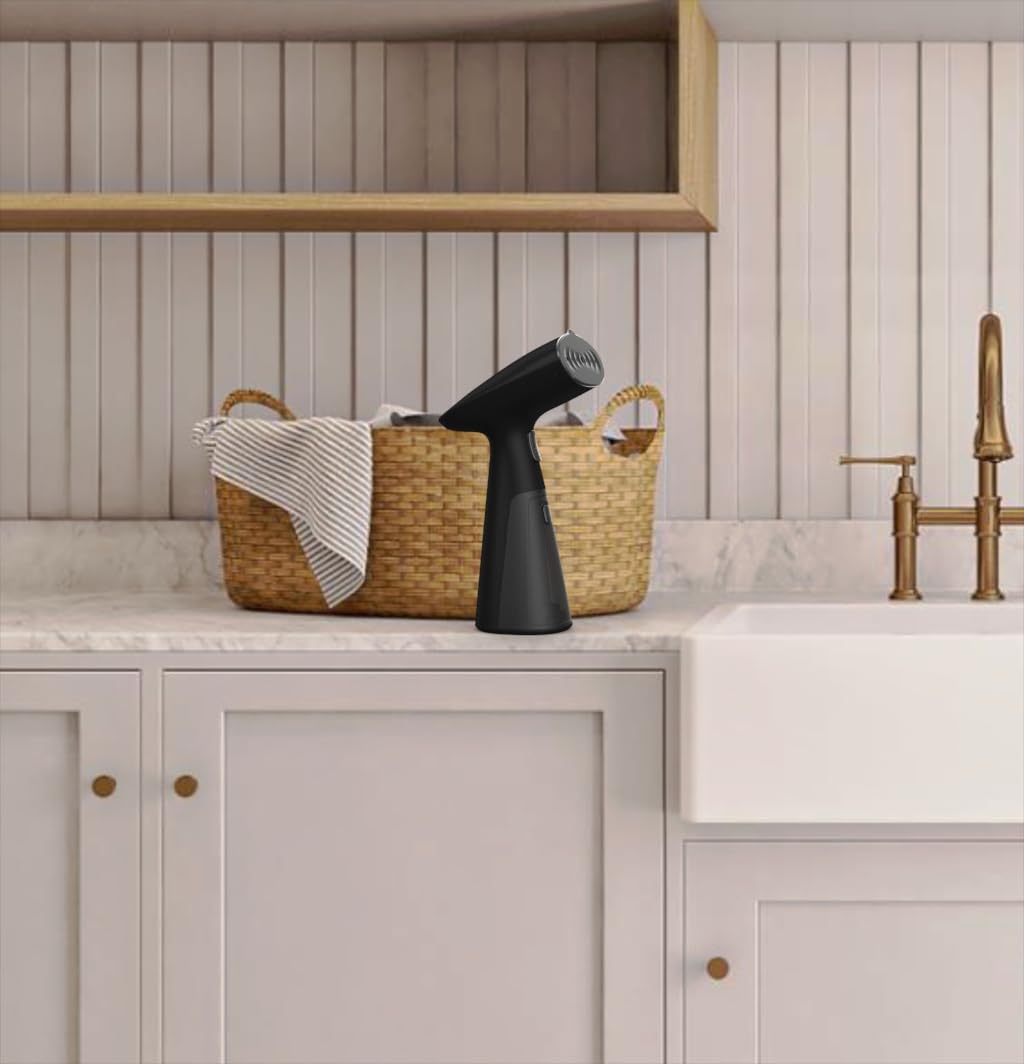 Magictec Portable Handheld Garment Steamer