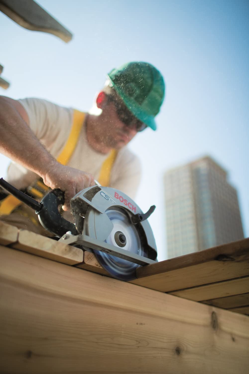 BOSCH 15 Amp 7-1/4 Inch Circular Saw
