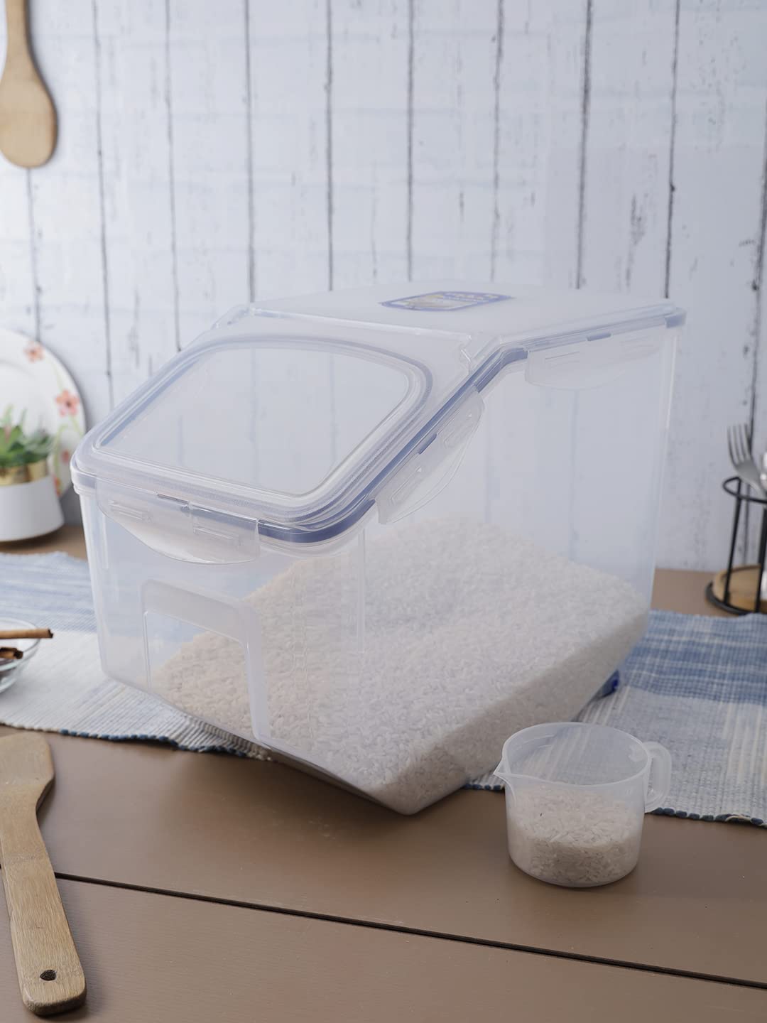 LocknLock Food Lids for Pantry Storage