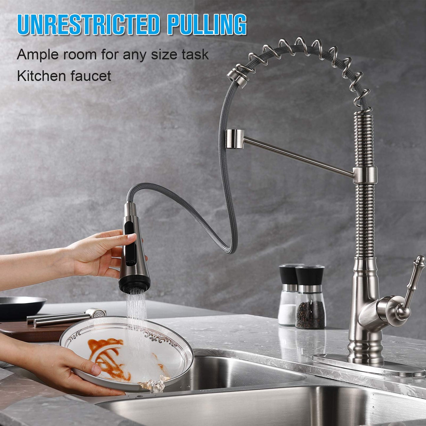 Single Handle Kitchen Sink Faucet with Pull Down Sprayer, Single Level Pull Out Kitchen Faucet, Brushed Nickel