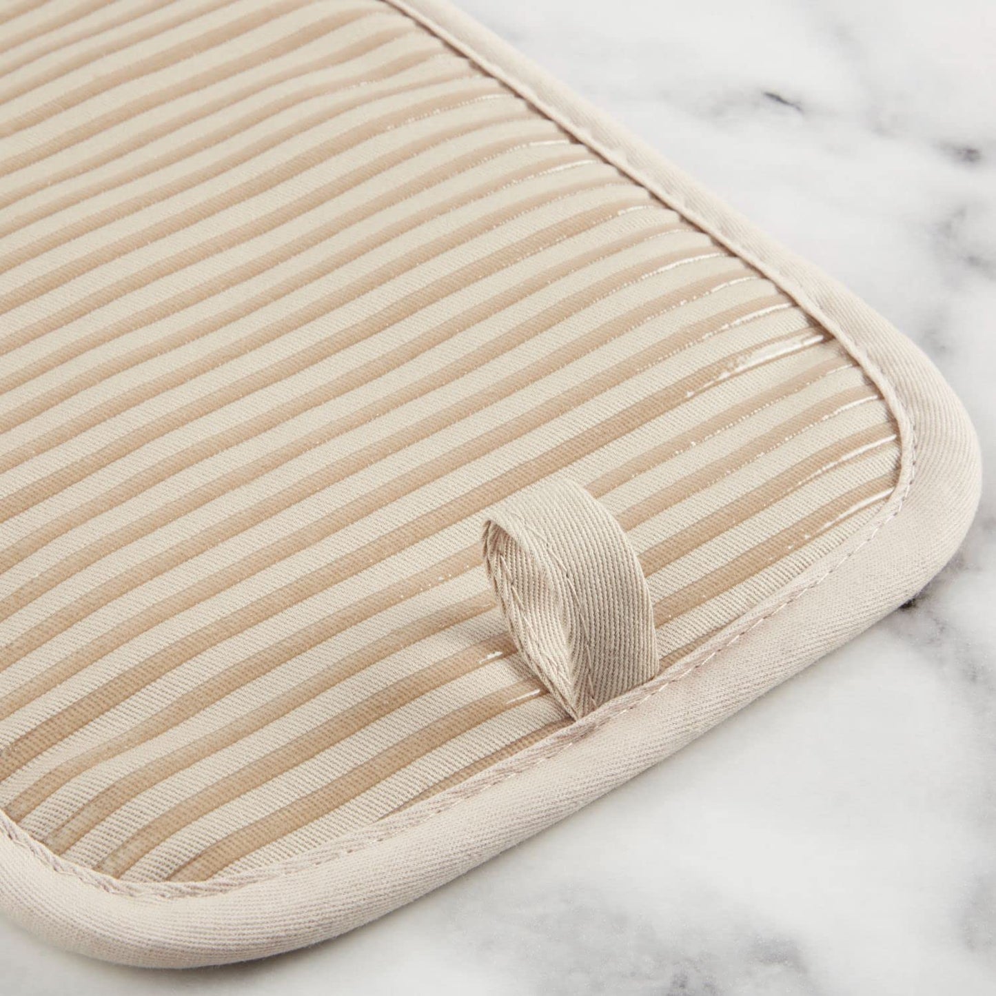 KitchenAid Heat Resistant Oven Mitt & Pot Holder Set