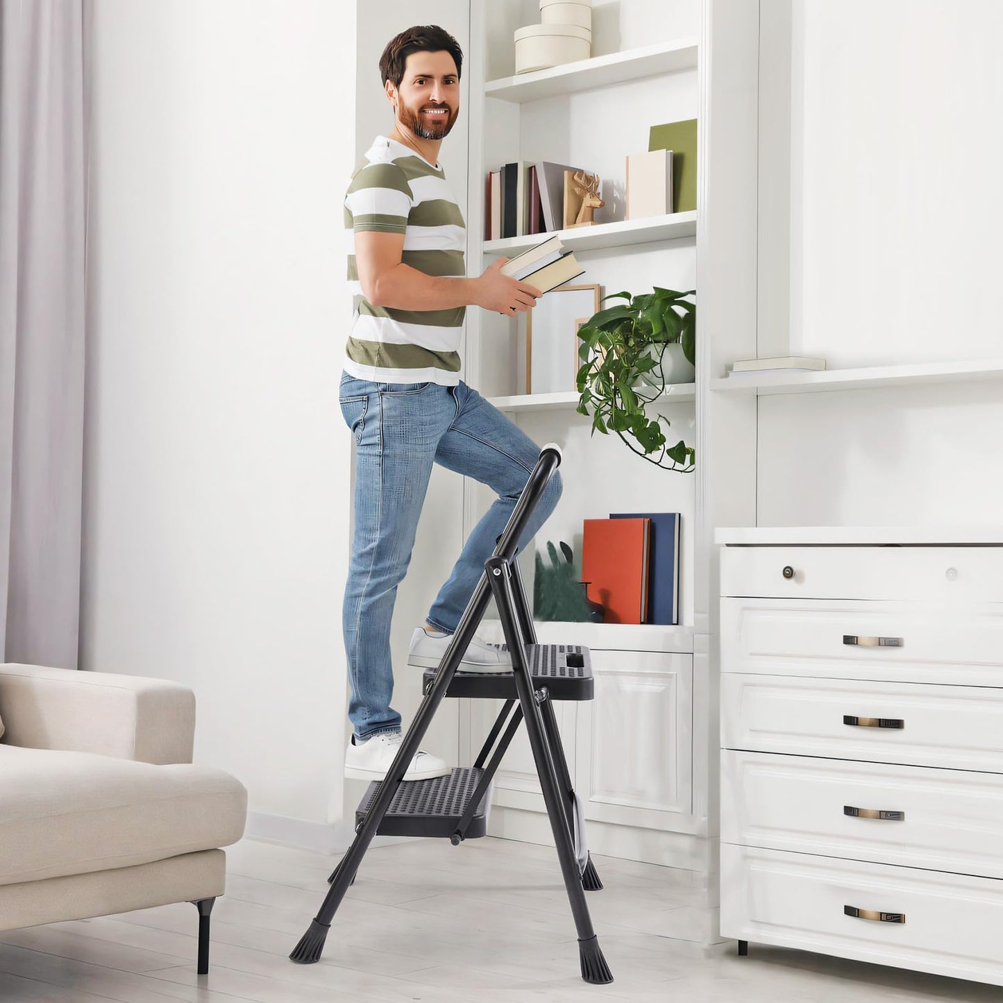 DUMOS 2-Step Heavy Duty Folding Ladder