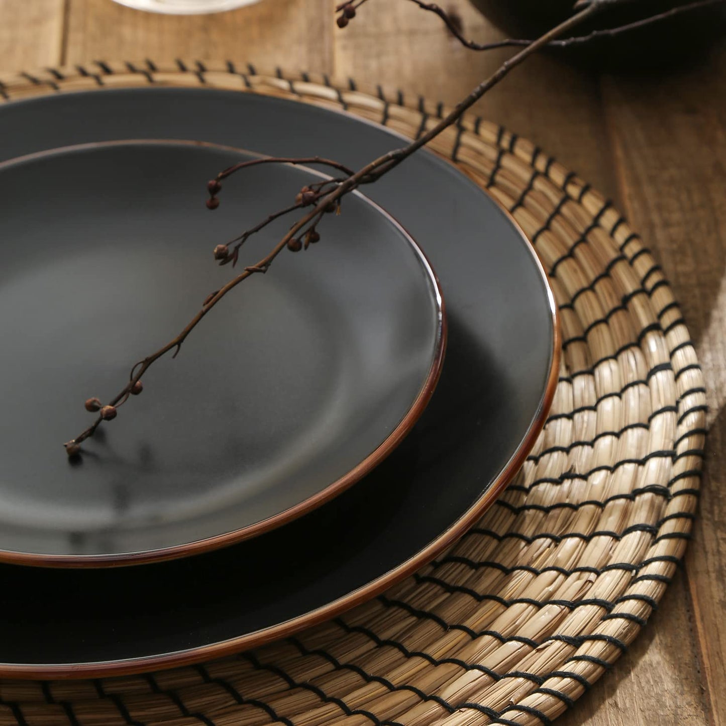 16-Piece Stoneware Dinnerware Set for 4