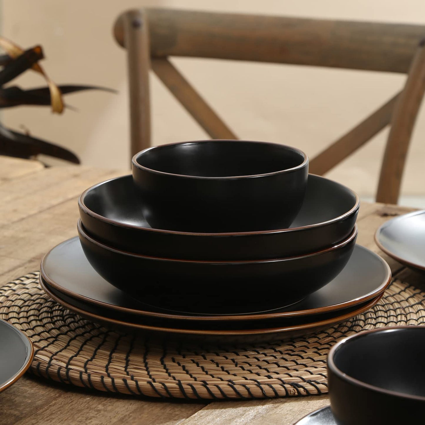 16-Piece Stoneware Dinnerware Set for 4