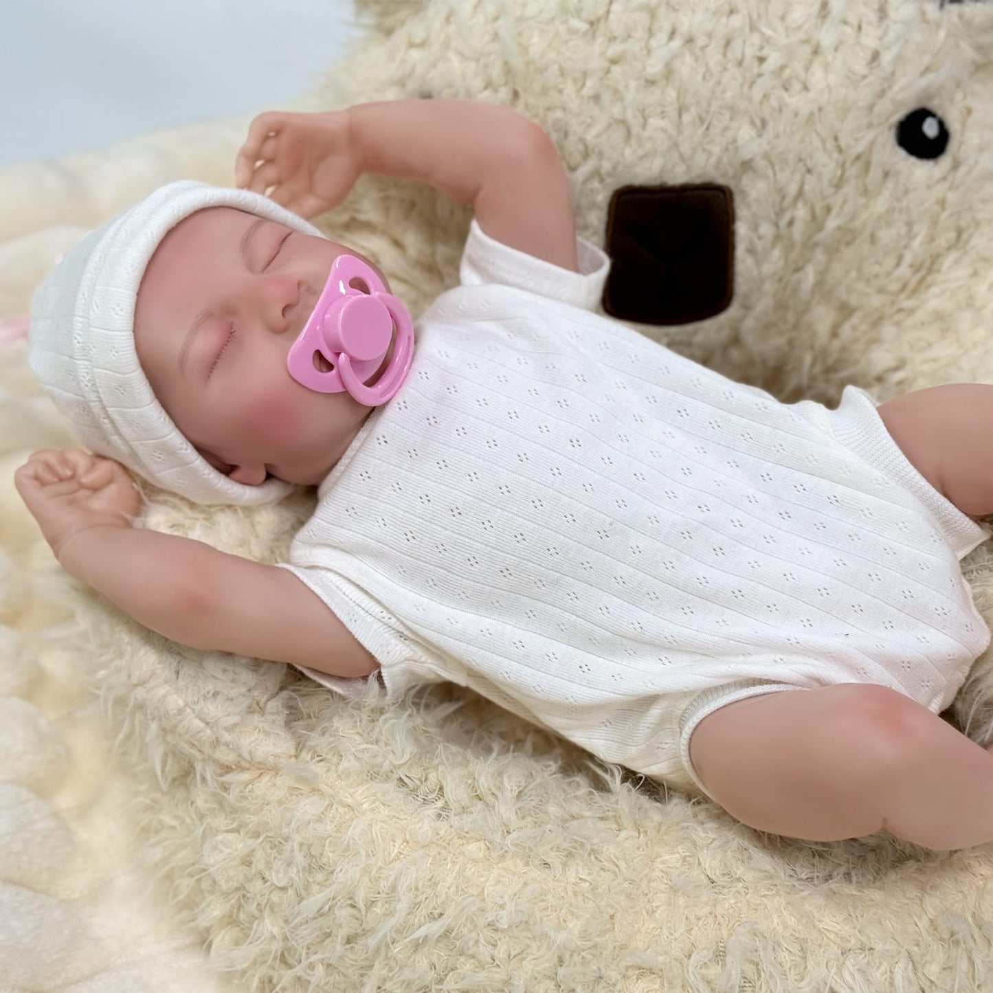 KINGWANT 18-Inch Realistic Reborn Baby Doll