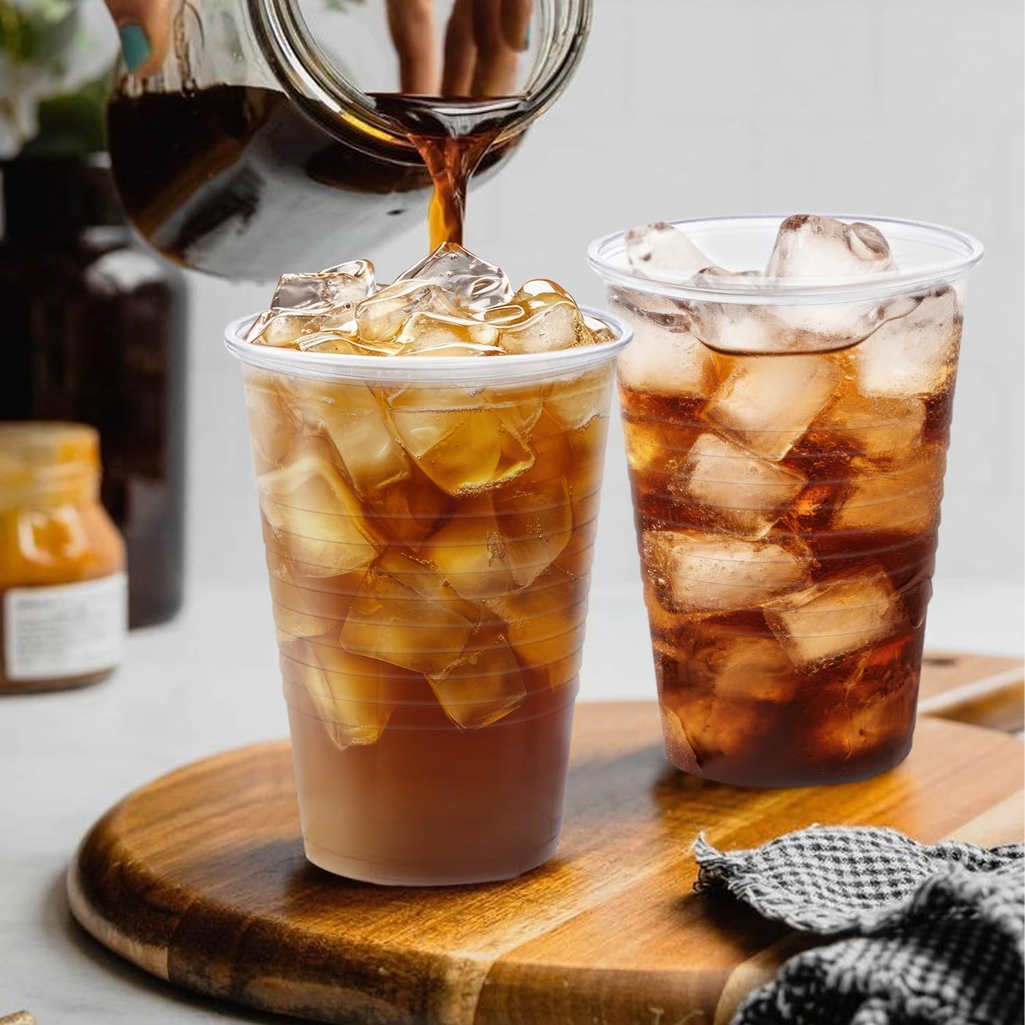 Huifany 200 Pack 9 Oz Clear Disposable Plastic Cups