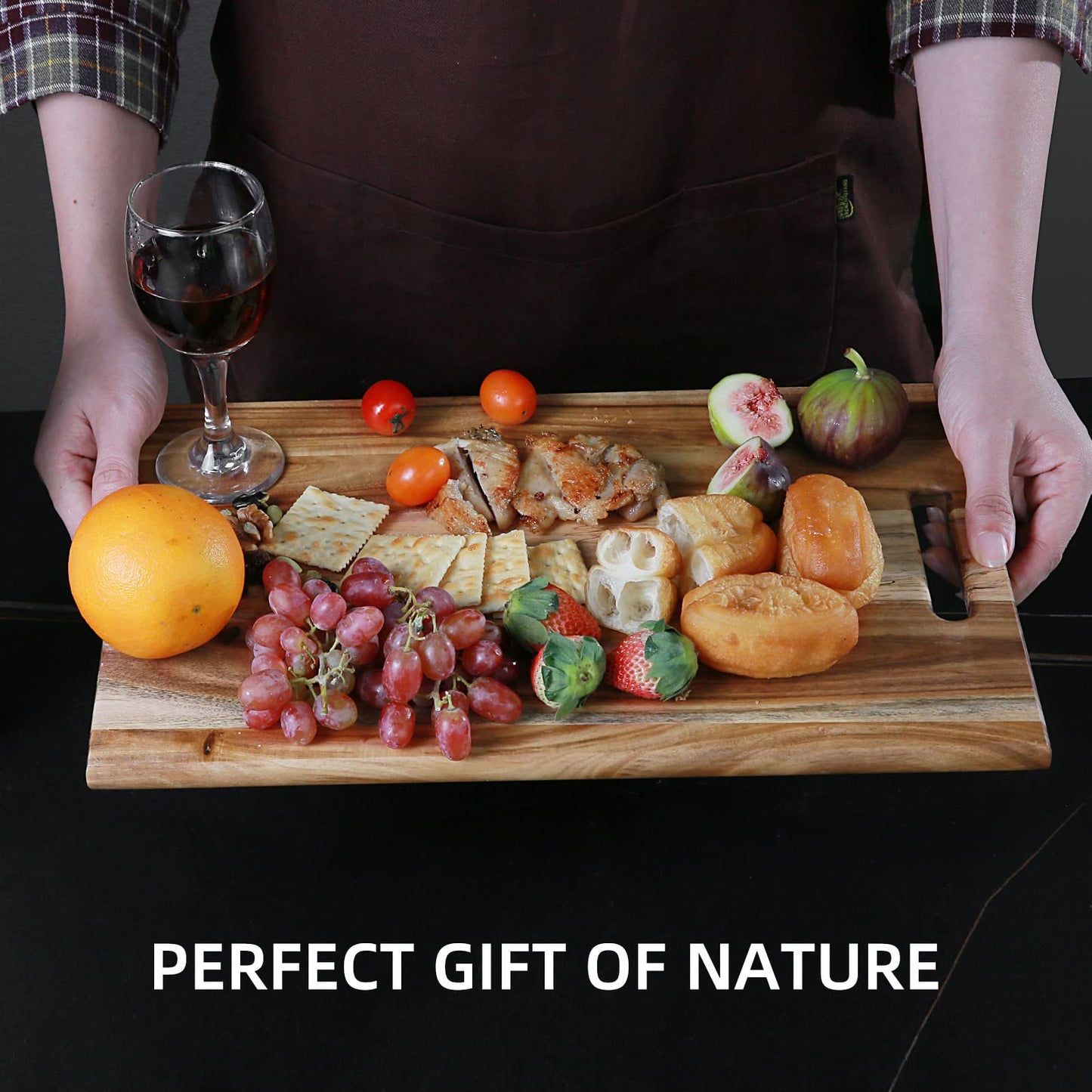 Acacia Wood Cutting Board with Handle 15" x 9.5"