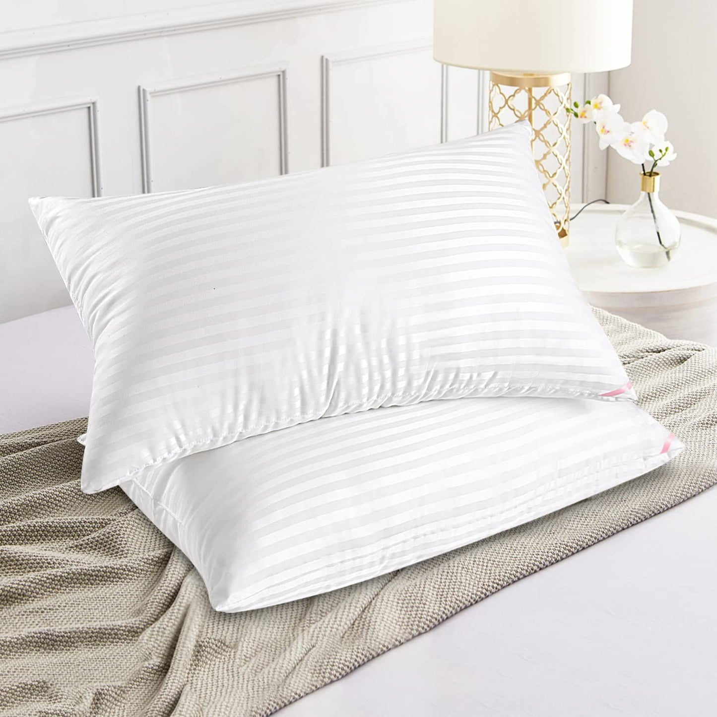 EIUE Bed Pillows for Sleeping 4 Pack Queen Size,Pillows for Side and Back Sleepers,Super Soft Down Alternative Microfiber Filled Pillows,20 x 30 Inches