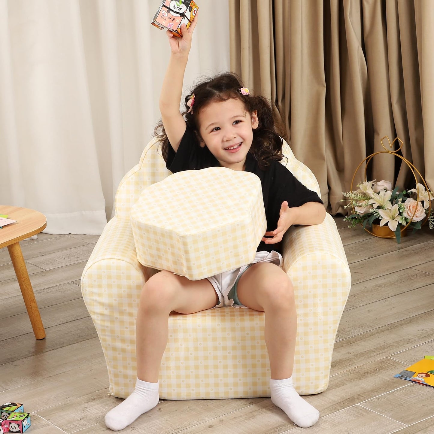 MOMCAYWEX Kids Sofa with Ottoman, Shell-Like Sofa for Boys and Girls, Yellow