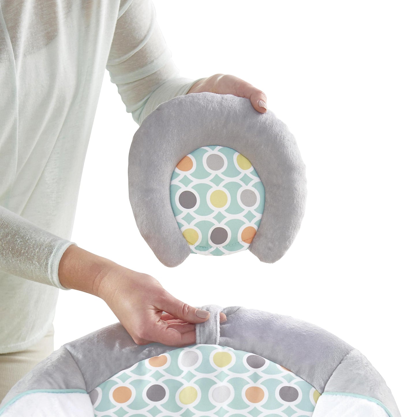 Ingenuity Soothing Baby Bouncer Infant Seat with Vibrations, -Toy Bar & Sounds, 0-6 Months Up to 20 lbs (Morrison)