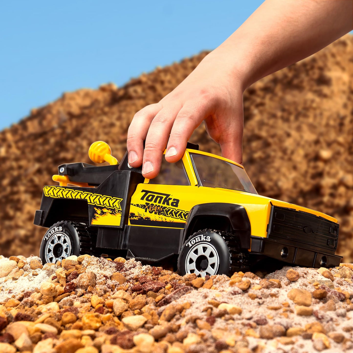 Tonka Steel Tow Truck for Kids Ages 3+