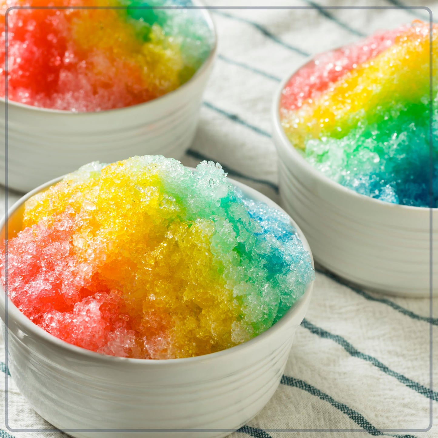 Nostalgia Snow Cone Shaved Retro Table-Top Slushie Machine-includes 1 Reusable Plastic Cup and Ice Molds, Hawaiian