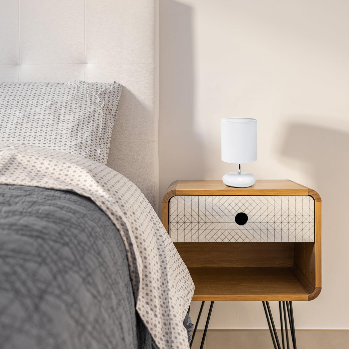 Petite Circle Stone Table Lamp for Kids Room