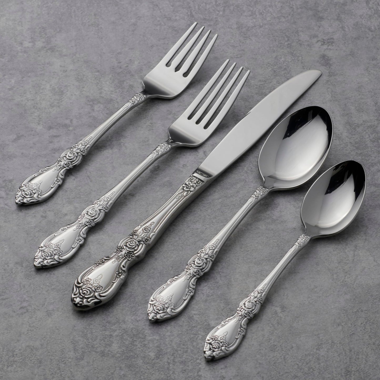 45 pieces Oneida Wordsworth Flatware Set (Service for 8)