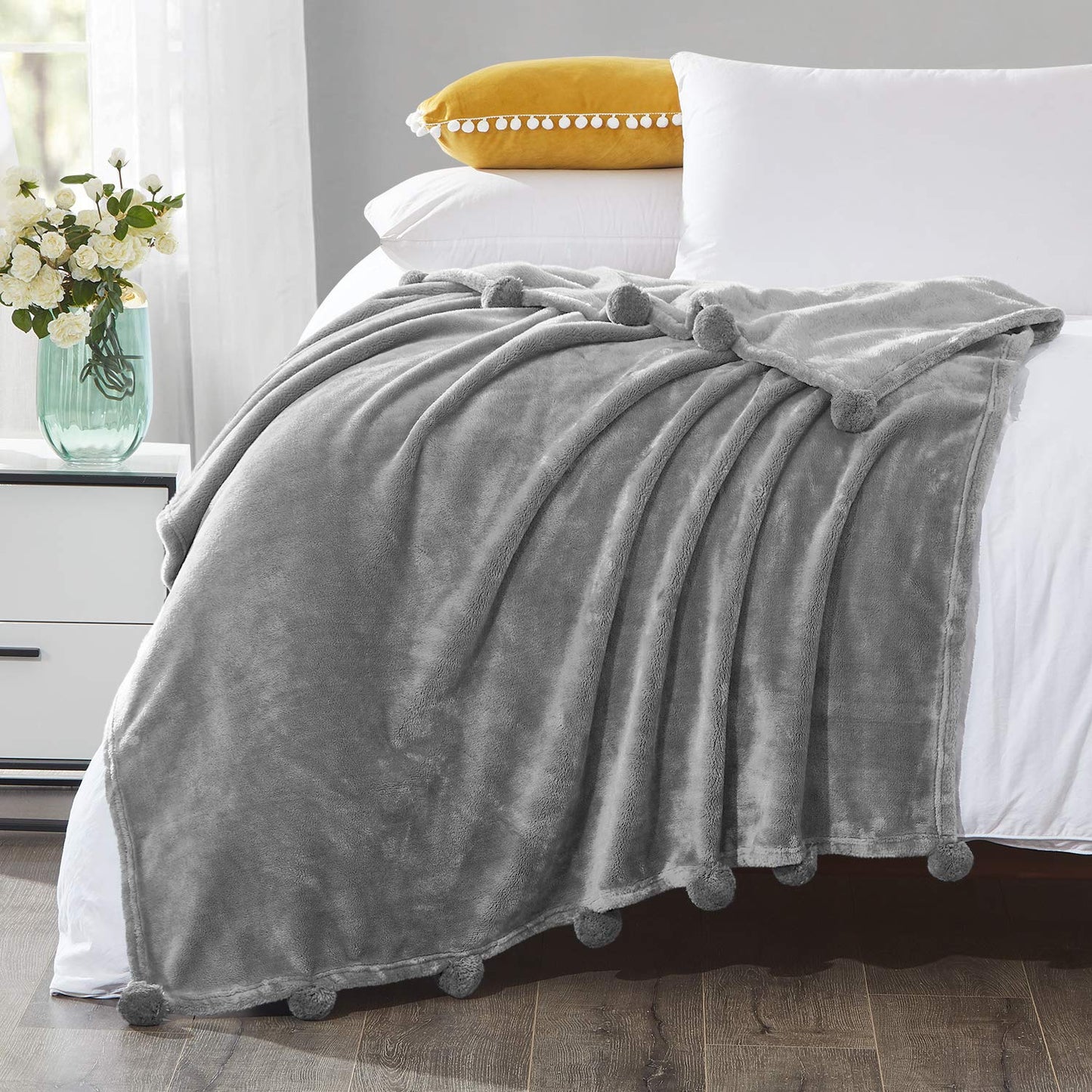 HOMEIDEAS Fleece Throw Blanket with Pompoms 50x60