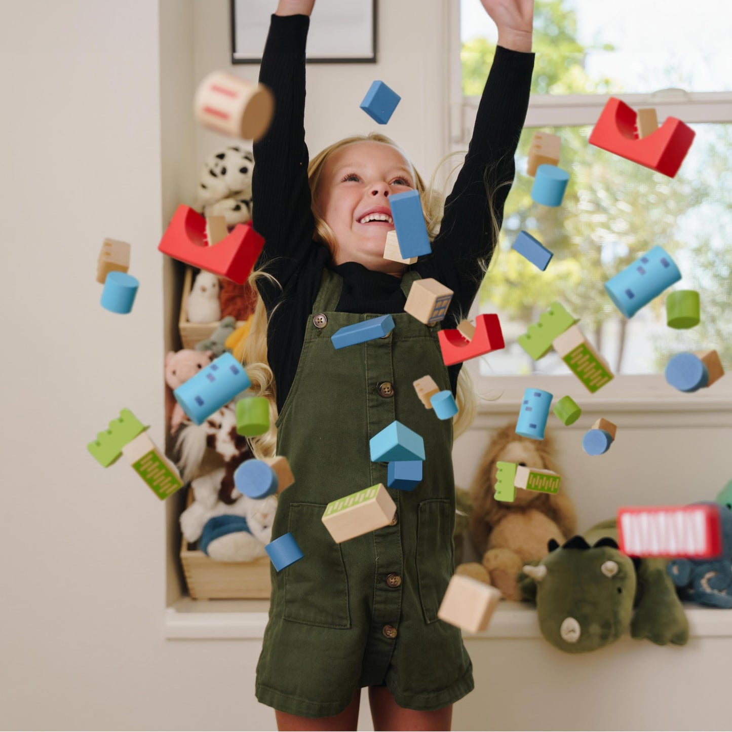Discovery Kids 80-Piece Wooden Building Blocks Set