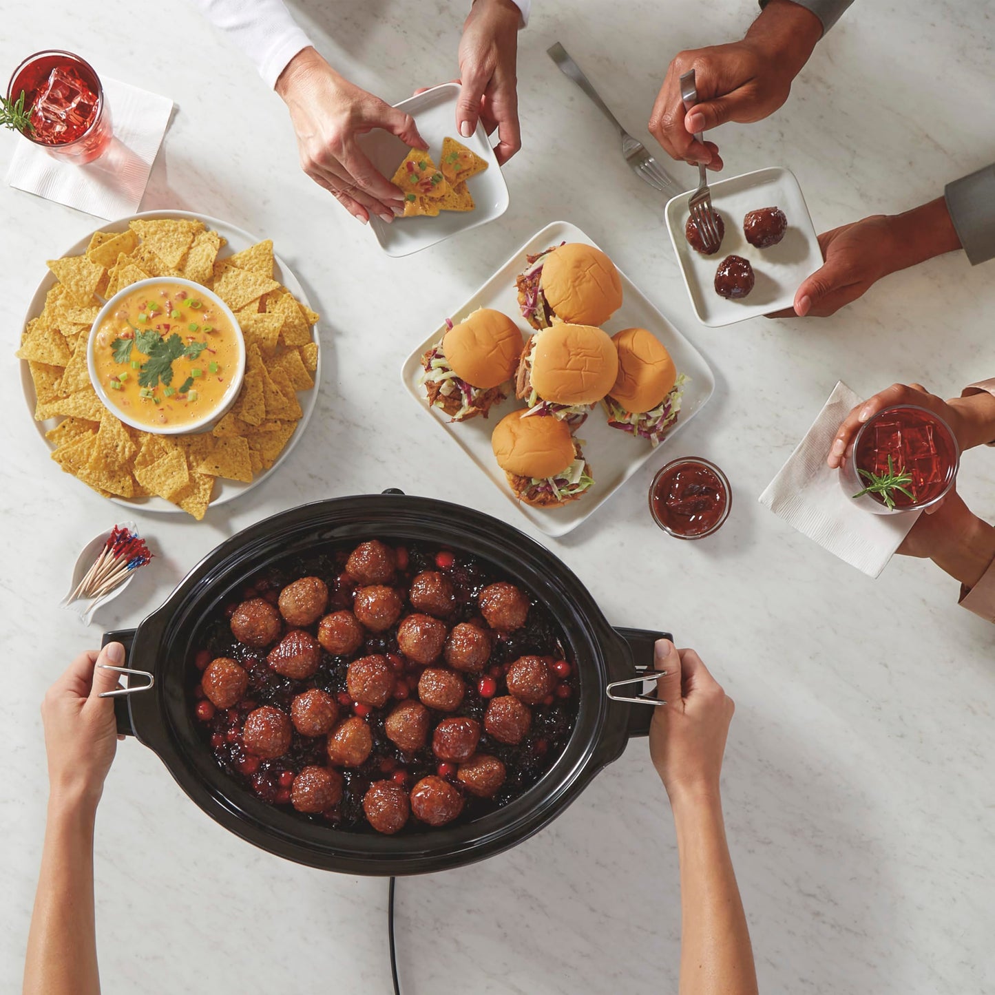 Hamilton Beach 10 Quart Slow Cooker with Lid Lock