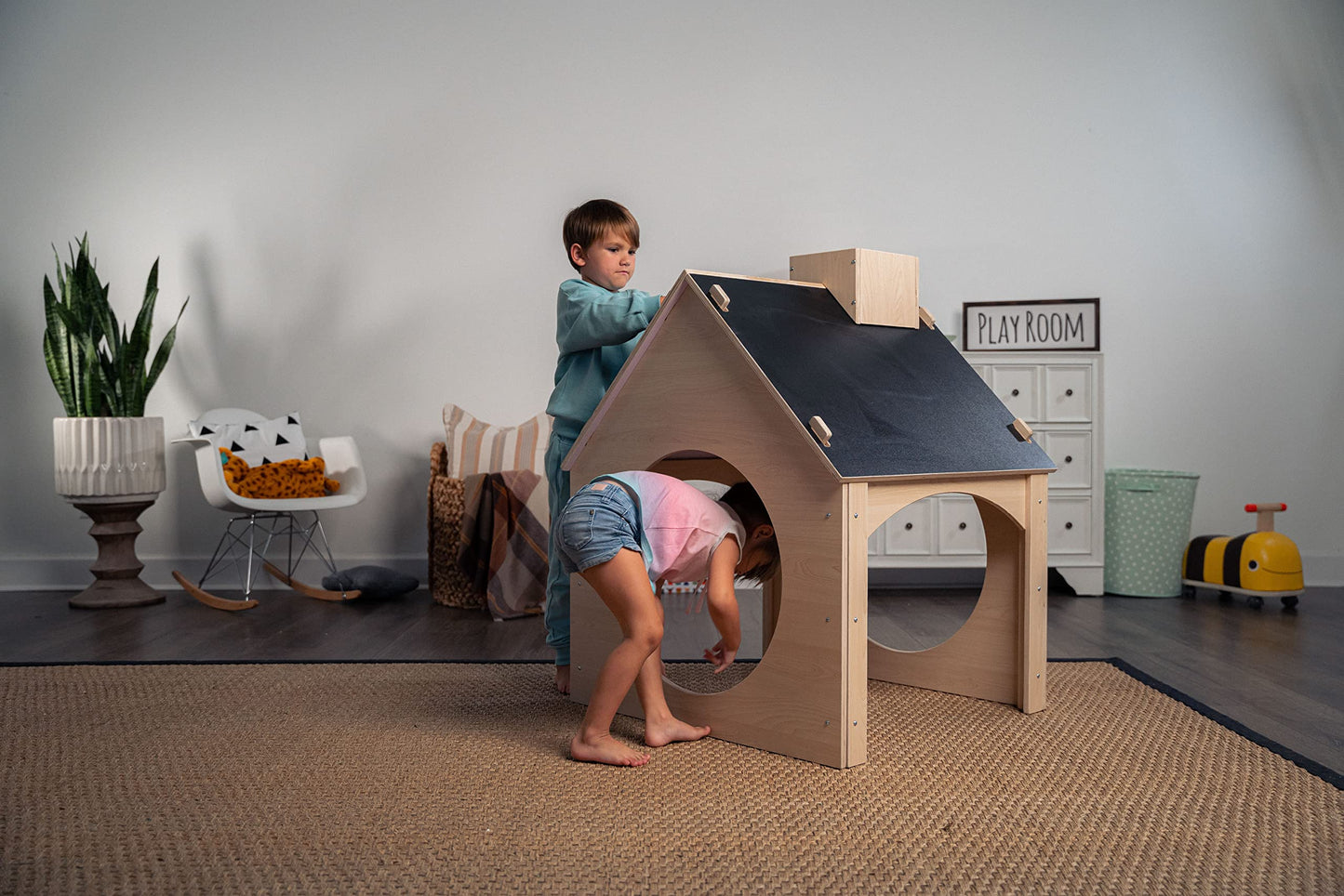Avenlur Montessori Wooden Playhouse with Chalkboard Roof