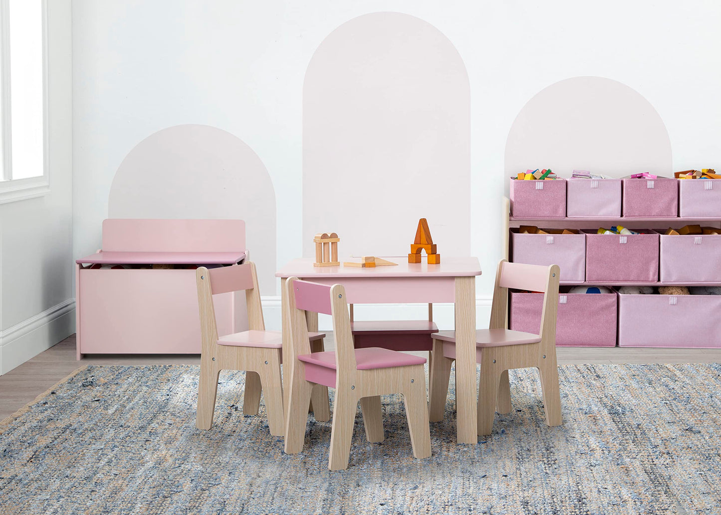 Delta Children Kids Table and 4 Chair Set