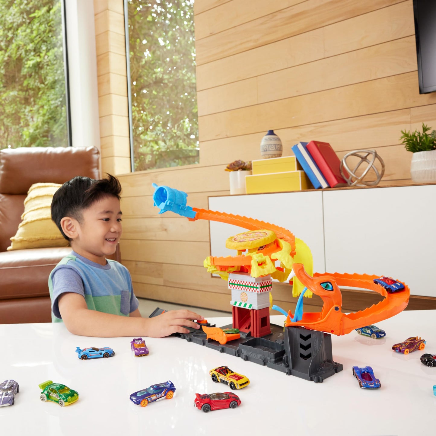 Hot Wheels Cobra Attack Toy Car Track Set