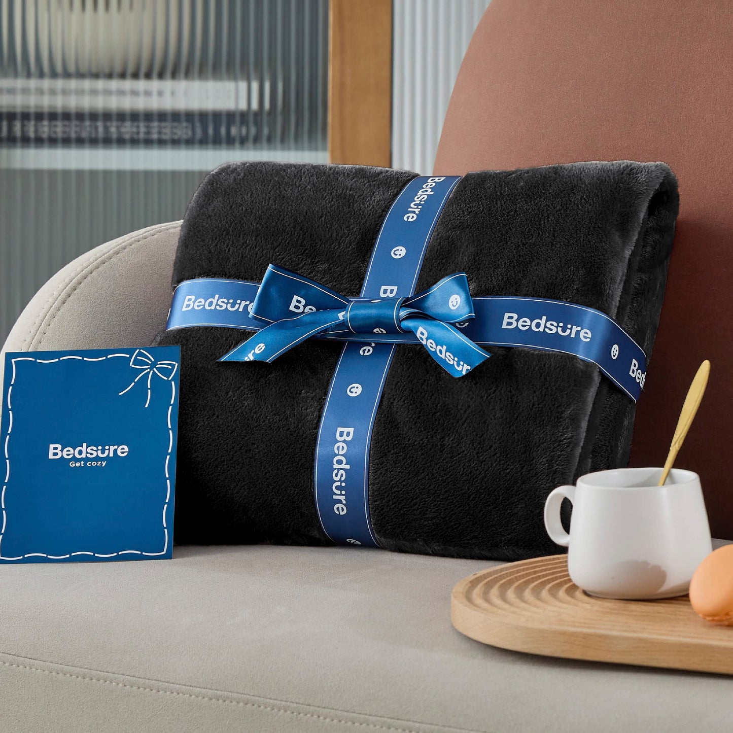Bedsure Cozy Fleece Throw Blanket for Couch