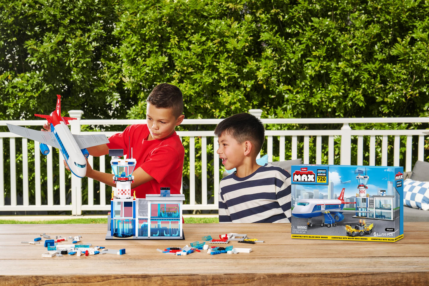 MAX Adventure Airport Playset with 720 Building Bricks