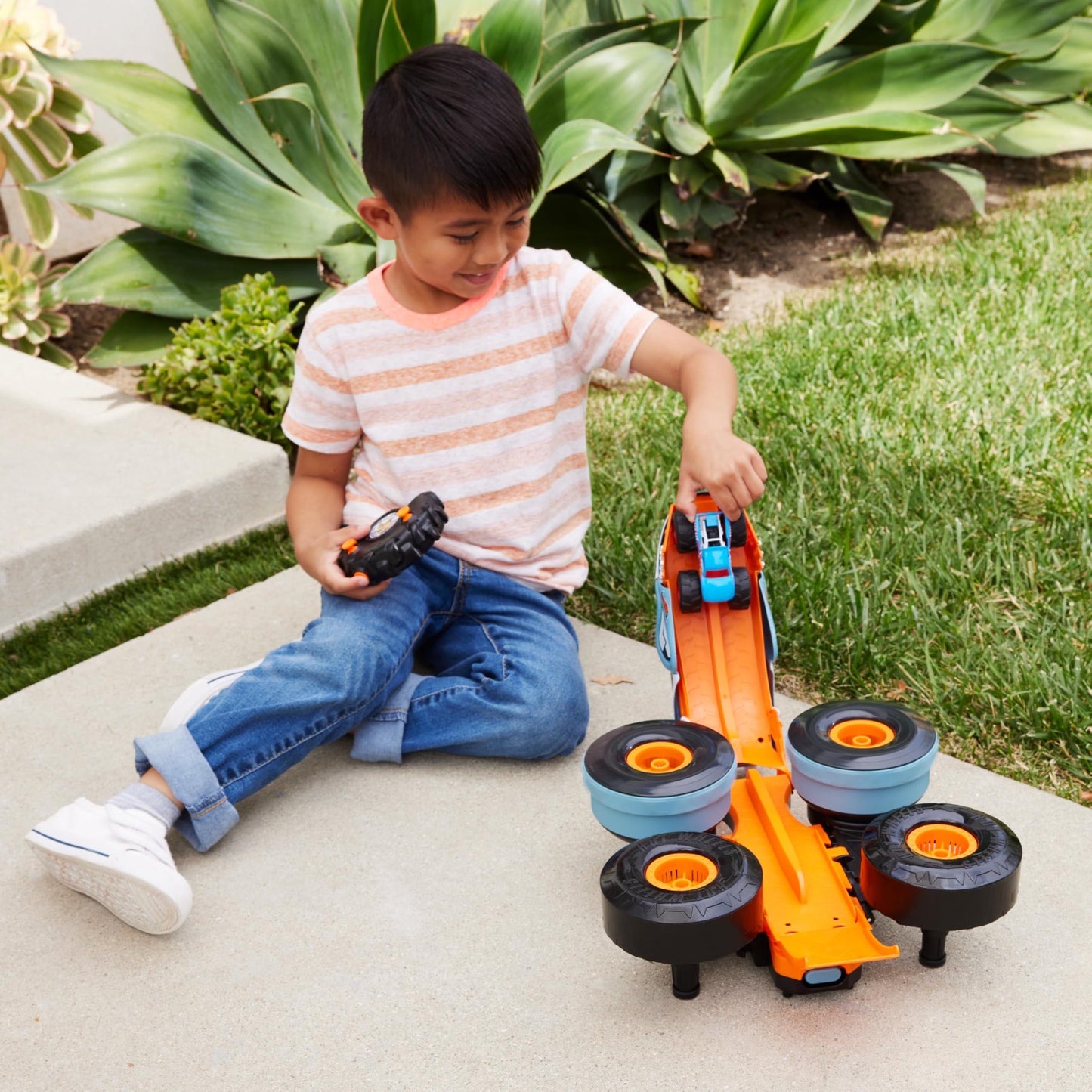Hot Wheels RC Monster Truck Transforming Toy