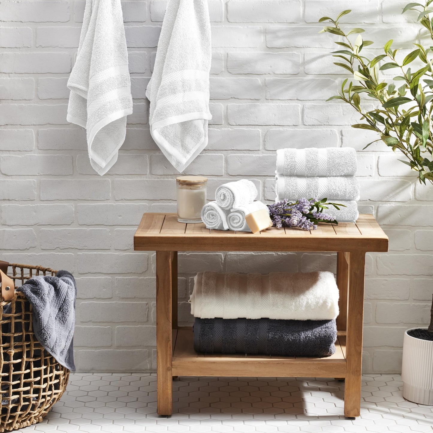 BELADOR Hand Towels 12-Pack - Premium Soft Cotton Hand Towels for Bathroom - Quick-Dry & Absorbent Hand & Face Towel Set | White Hand Towels 16"x30"