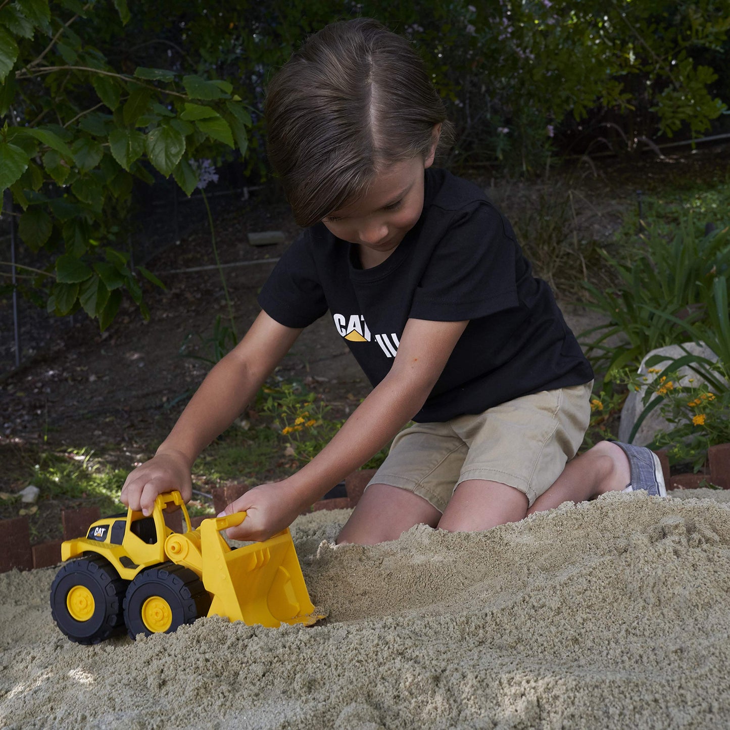 CAT Construction Fleet 10" Front Loader Toy