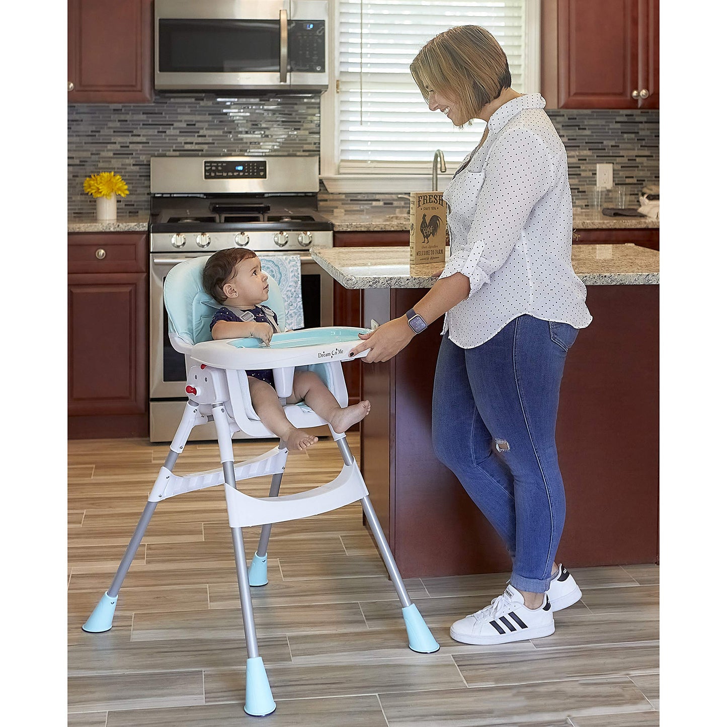 Dream On Me Portable 2-in-1 High Chair
