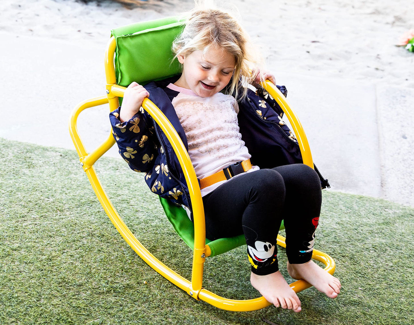 Kids Spinning Rocking Chair by PLATPORTS