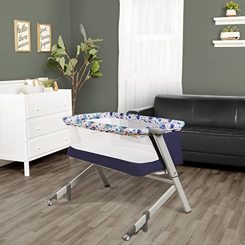 Dream On Me Flora Baby Bassinet in Floral Bloom, Lightweight and Portable Travel Bassinet with Carry Bag, Five Adjustable Height Position, Mattress Pad Included