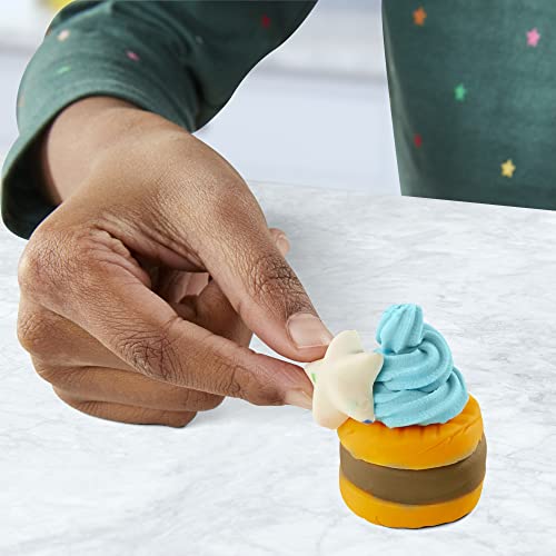 Add 3! Play-Doh Kitchen Creations Magical Mixer Playset, Toy Mixer with Play Kitchen Accessories, Arts and Crafts for Kids 3 Years and Up