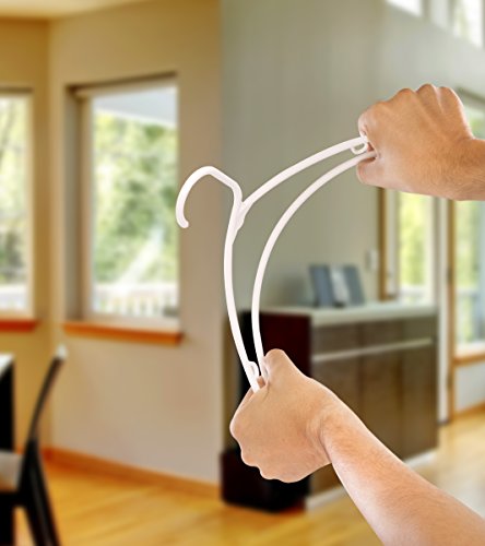 Utopia Home Plastic Hangers 30 Pack - Clothes Hanger with Hooks - Durable & Space Saving - Heavy Duty White Hangers for Coats, Skirts, Pants, Dress, Etc.