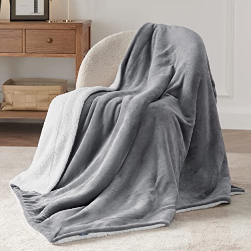 Bedsure Sherpa Fleece Throw Blanket for Couch - Thick and Warm Blanket for Winter, Soft and Fuzzy Throw Blanket for Sofa, Fall Throw Blanket, Grey, 50x60 Inches