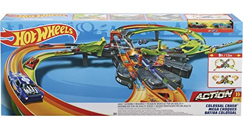 Hot Wheels Colossal Crash Track Set, Figure 8 Track Set, Competitive Play, Aerial Stunts, Toys for Boys Age 5 and Up