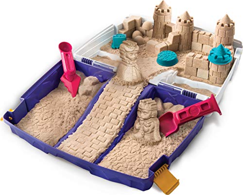 Kinetic Sand, Folding Sand Box with 2lbs of All-Natural, 7 Molds and Tools, Play Sand Sensory Toys for Kids Ages 3 and up