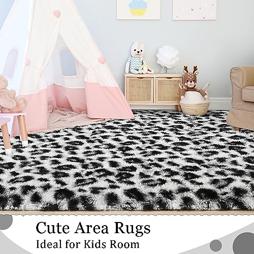 BENRON Fluffy Bedroom Rug Leopard Rug for Living Room Black and White Area Rug 4x6 Ft Cute Cheetah Print Rug for Kids Girls Boys Nursery Room Decor Alfombras para Salas