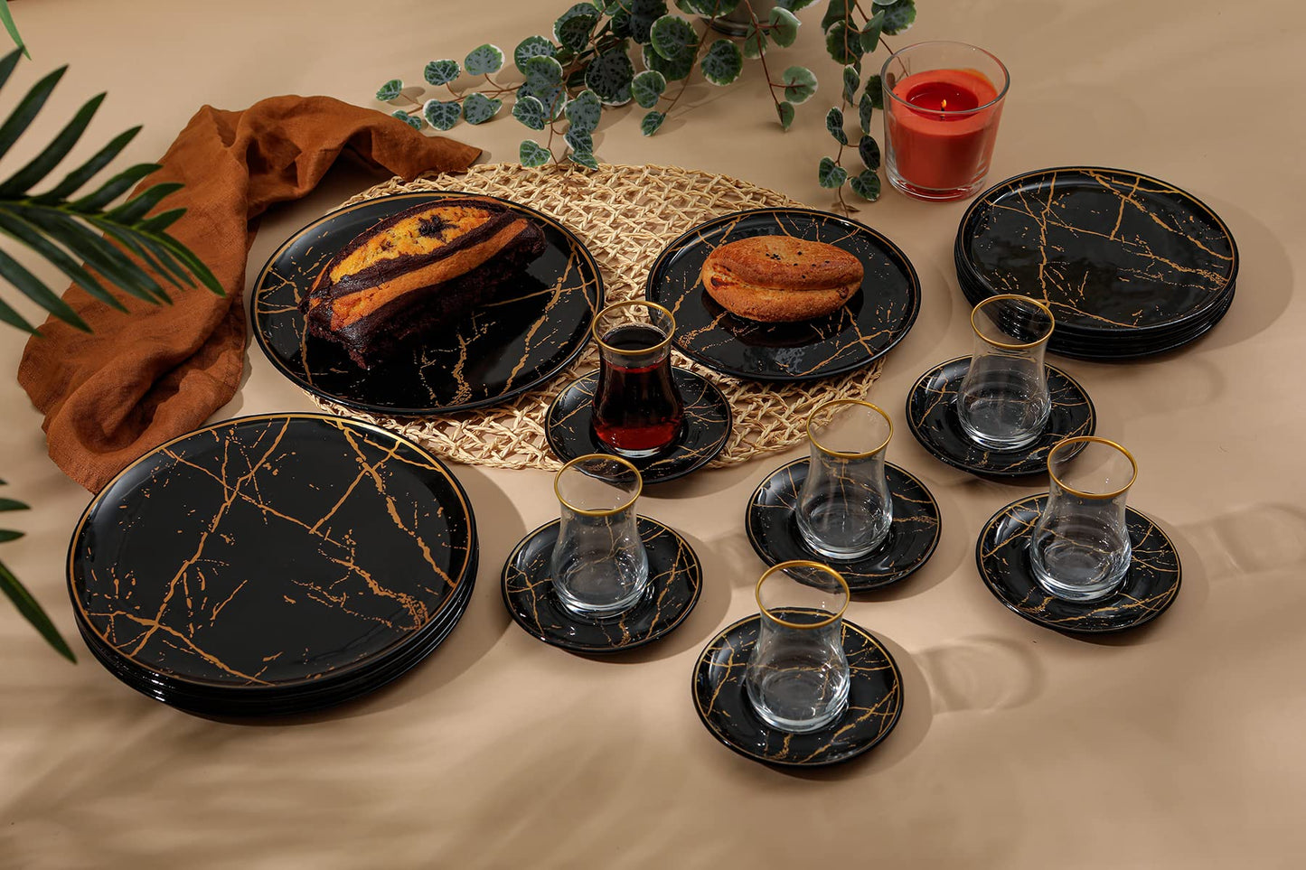 GURCUGLASS Glass Plate Set 7,8 Inch - Salad Plates | Dessert Appetizer Plates - Glass Lunch Plates - Small Plates Set, Set of 6, Suitable for Snacks, Appetizer, Home, Party, Restaurant (Black Marble)