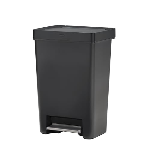 Rubbermaid 12.4 Gallon Step-On Kitchen Trash Can