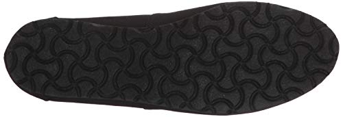 Amazon Essentials Women's Slip-On Canvas Flats, Black