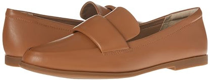 Amazon Essentials Women's Soft Moc Toe Loafer, Camel, 9