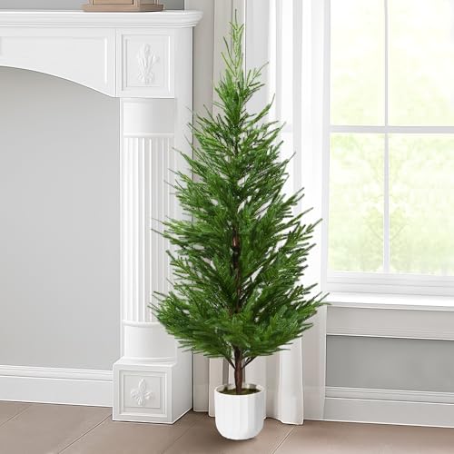 1 Pack Artificial Christmas Tree with Pot, 4FT