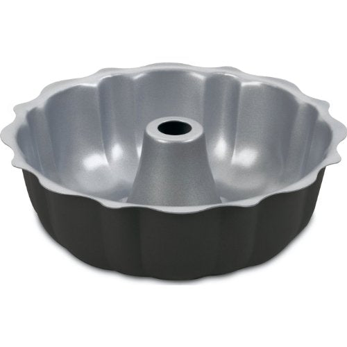 Cuisinart 9.5 Inch Nonstick Fluted Cake Pan