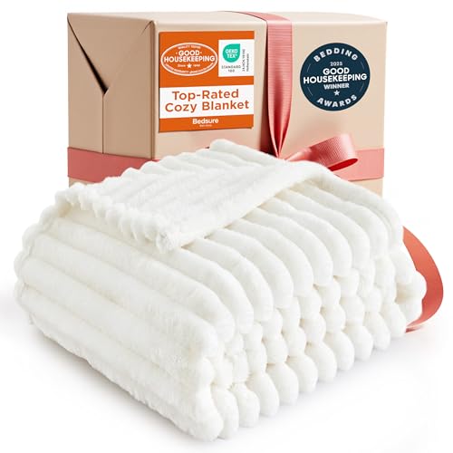 Bedsure Soft Fleece Throw Blanket